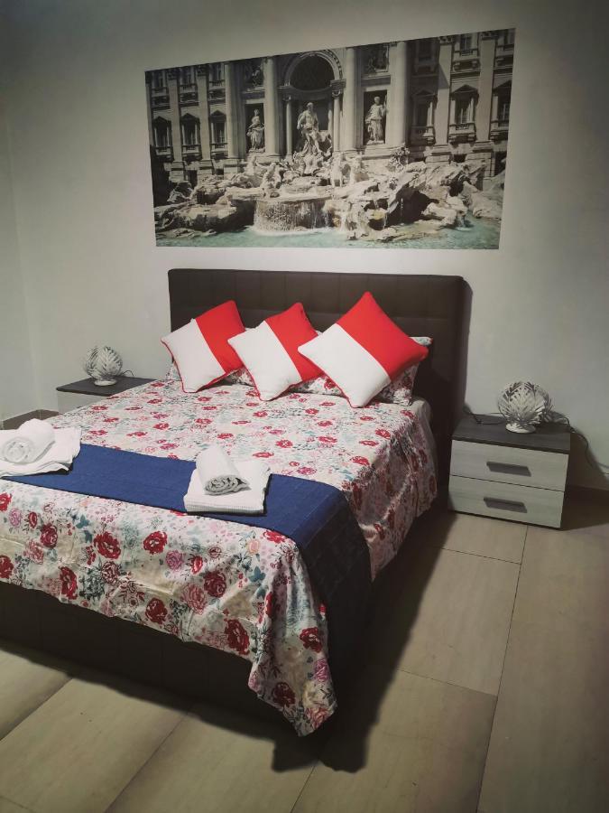 Отель Bella Roma - Ee Экстерьер фото