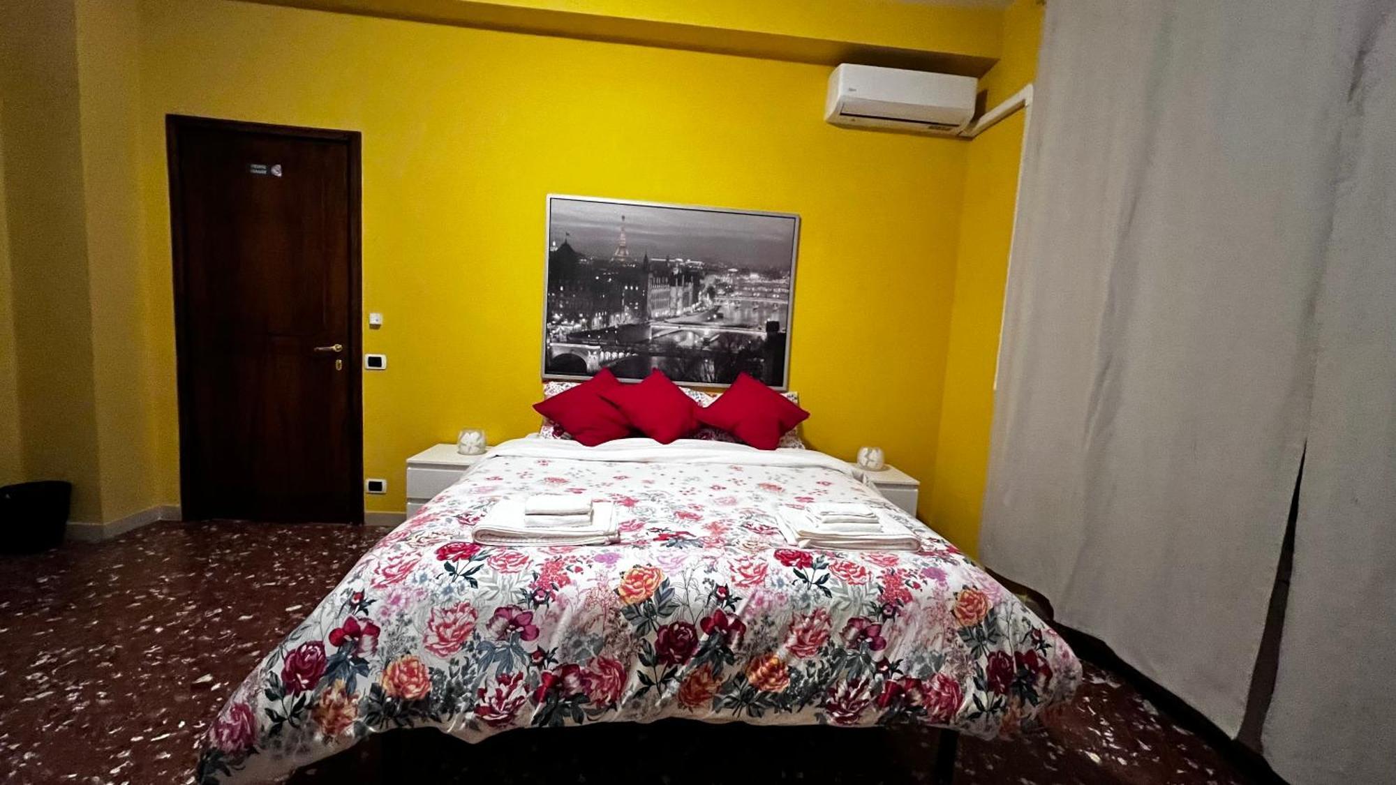 Отель Bella Roma - Ee Экстерьер фото